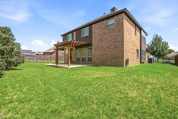 $3,200 | 7228 Windy Ridge Drive, Fort Worth, TX 76123