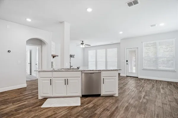 $3,200 | 7228 Windy Ridge Drive, Fort Worth, TX 76123