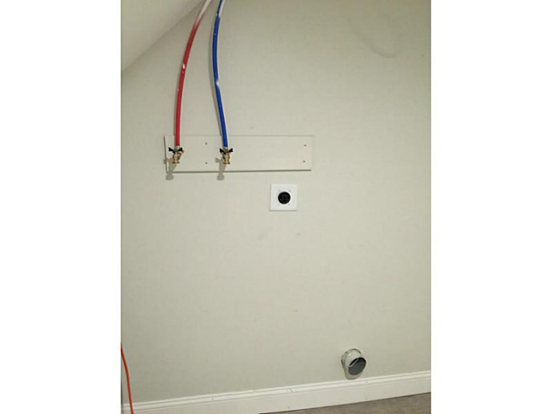 132 Winnapaug Road Westerly, RI 02891 - Photo 20 of 22 Laundry Room.