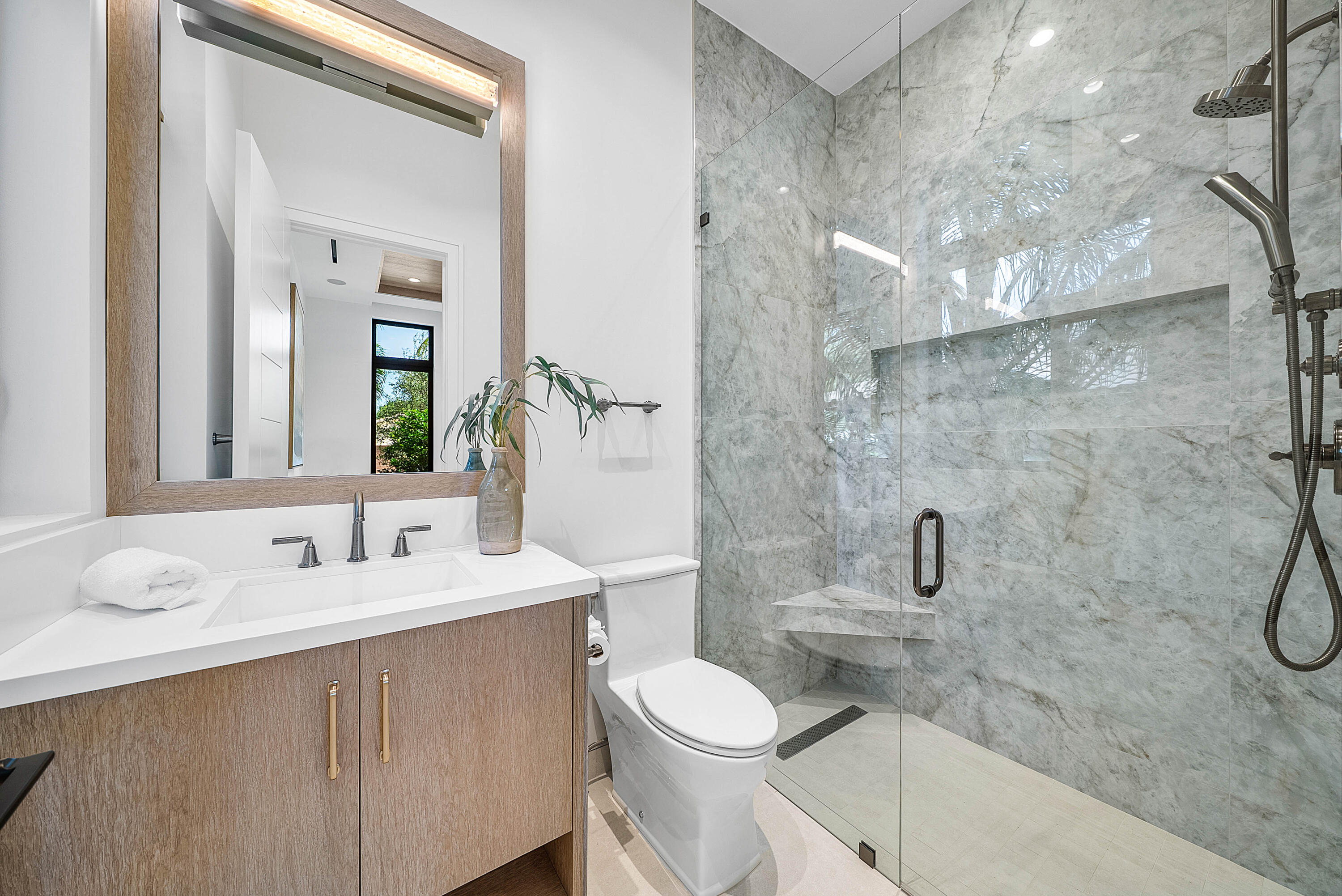 1560 Southwest 6th Avenue Boca Raton, FL 33486 - Photo 23 of 71 office bathroom