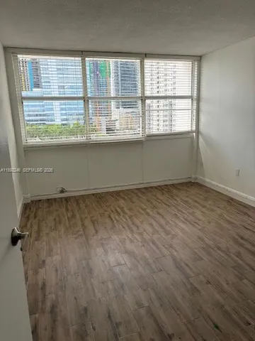 $3,250 | 1420 Brickell Bay Drive, Unit 1506D, Miami, FL 33131