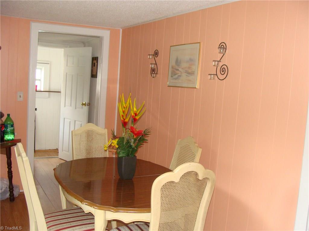 453 Barker Road Elkin, NC 28621 - Photo 22 of 23 Gallery Image 22