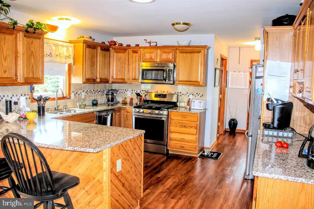 688 South Middlesex Road Carlisle, PA 17015 - Photo 9 of 25 Gallery Image 9