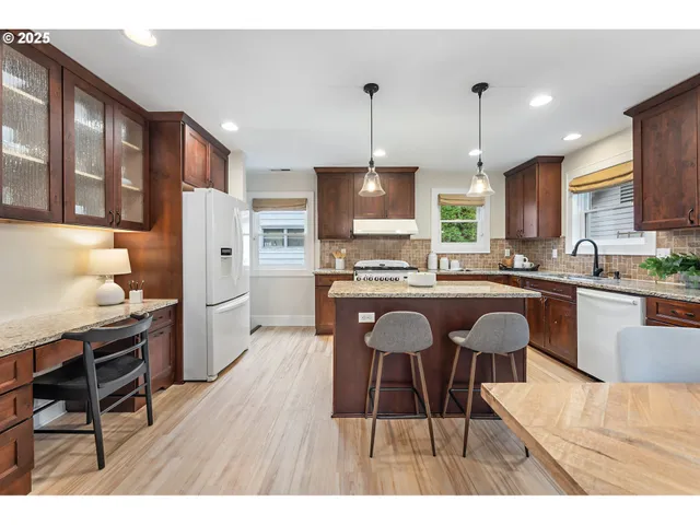 $465,000 | 7834 North Central Street, Portland, OR 97203