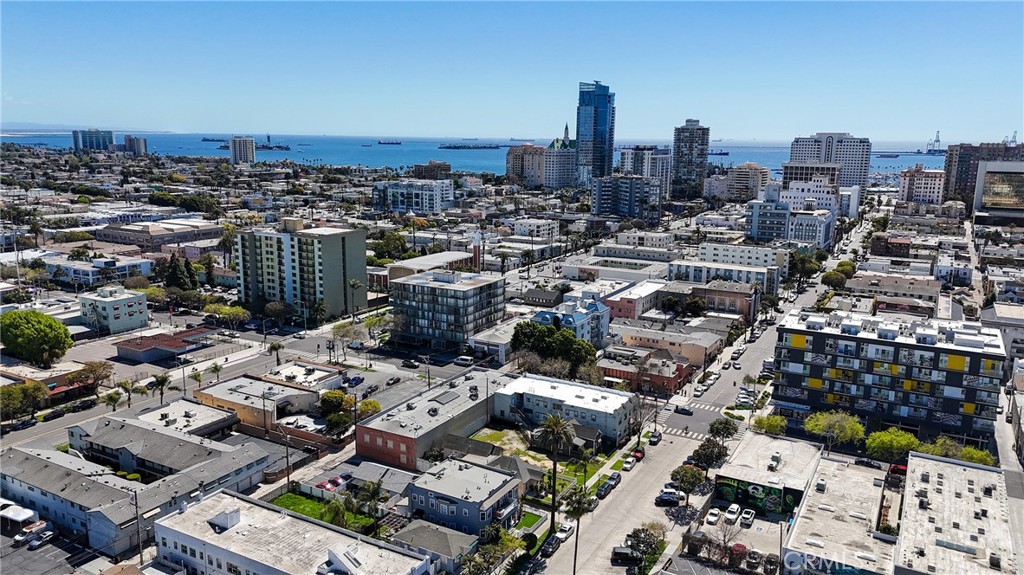 414 Linden Avenue Long Beach, CA 90802 - Photo 11 of 14 an aerial view of a city