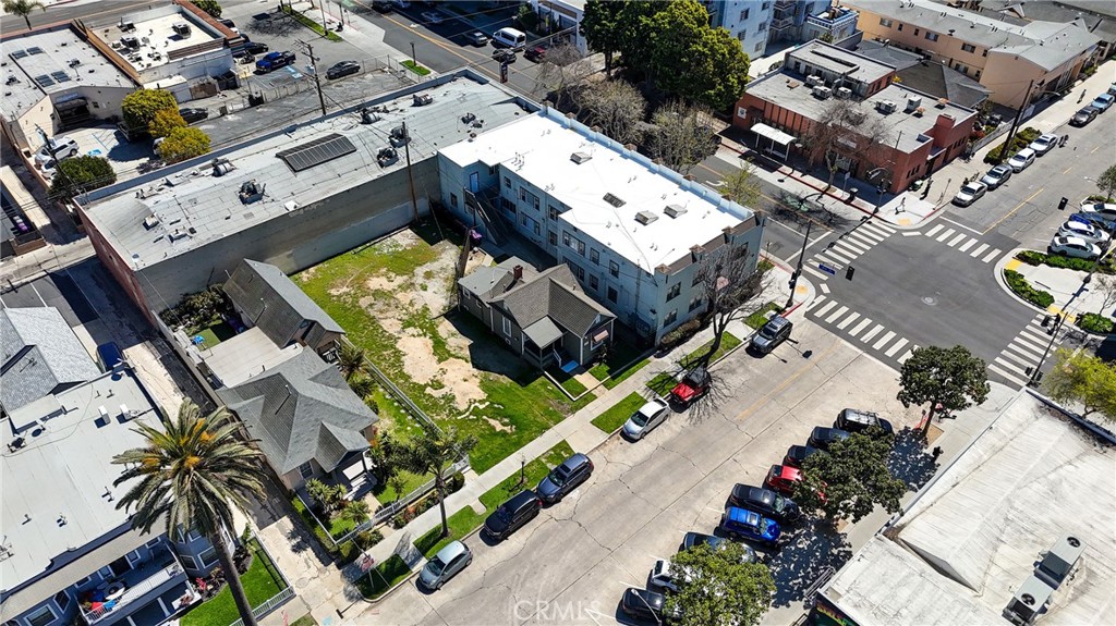 414 Linden Avenue Long Beach, CA 90802 - Photo 14 of 14 an aerial view of a city