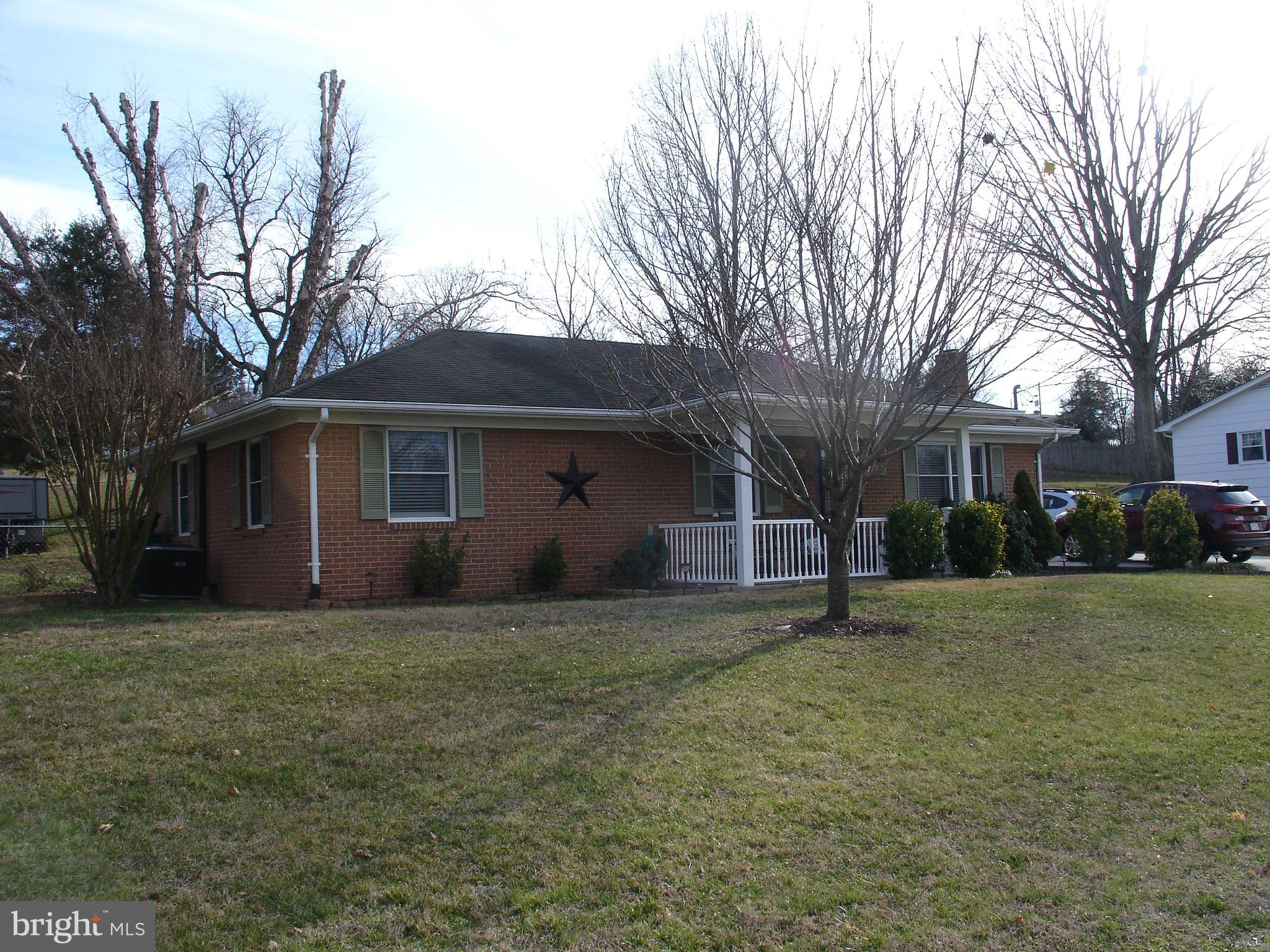 6 Nichols Road Luray, VA 22835 - Photo 2 of 12 Gallery Image 2
