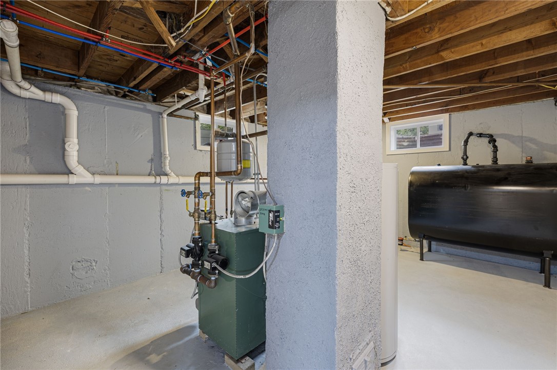 461 River Road Lincoln, RI 02865 - Photo 29 of 32 Dedicated utility room