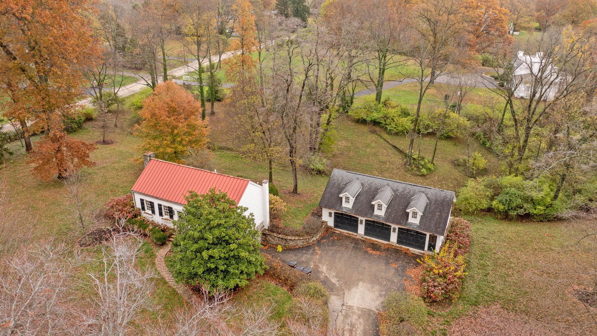 7805 Brill Road Cincinnati, OH 45243 - Photo 52 of 139 52-web-or-mls-7805BrillRoadGuestHouse_Ho