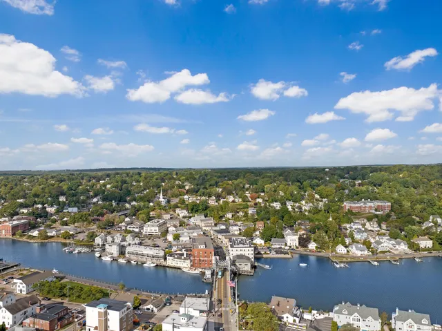 $3,000 | 3 Pearl Street, Unit D, Groton, CT 06355