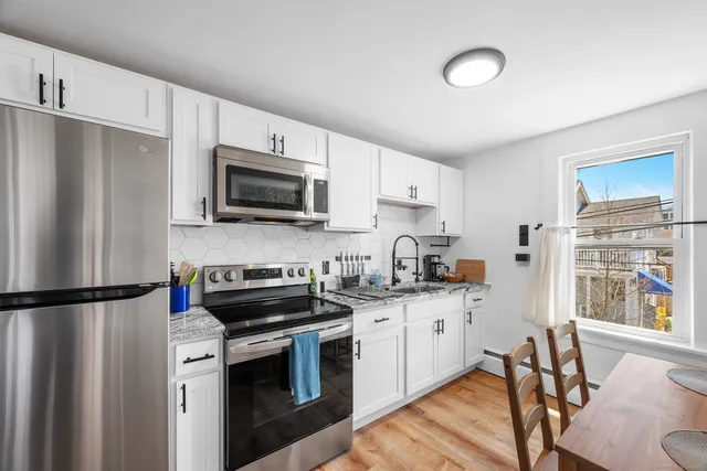 $3,000 | 3 Pearl Street, Unit D, Groton, CT 06355