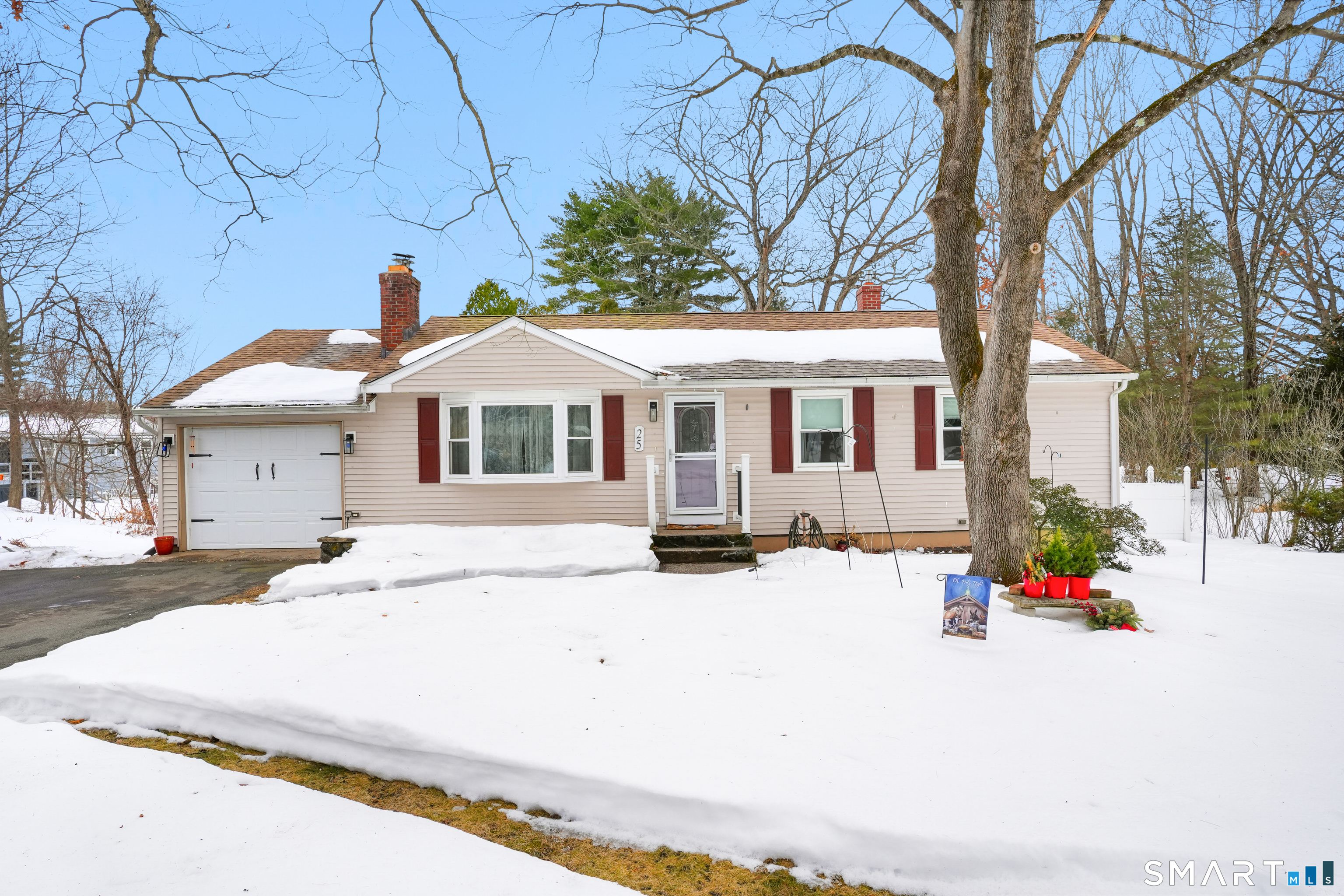 25 Sheffield Lane Bristol, CT 06010 - Photo 1 of 1