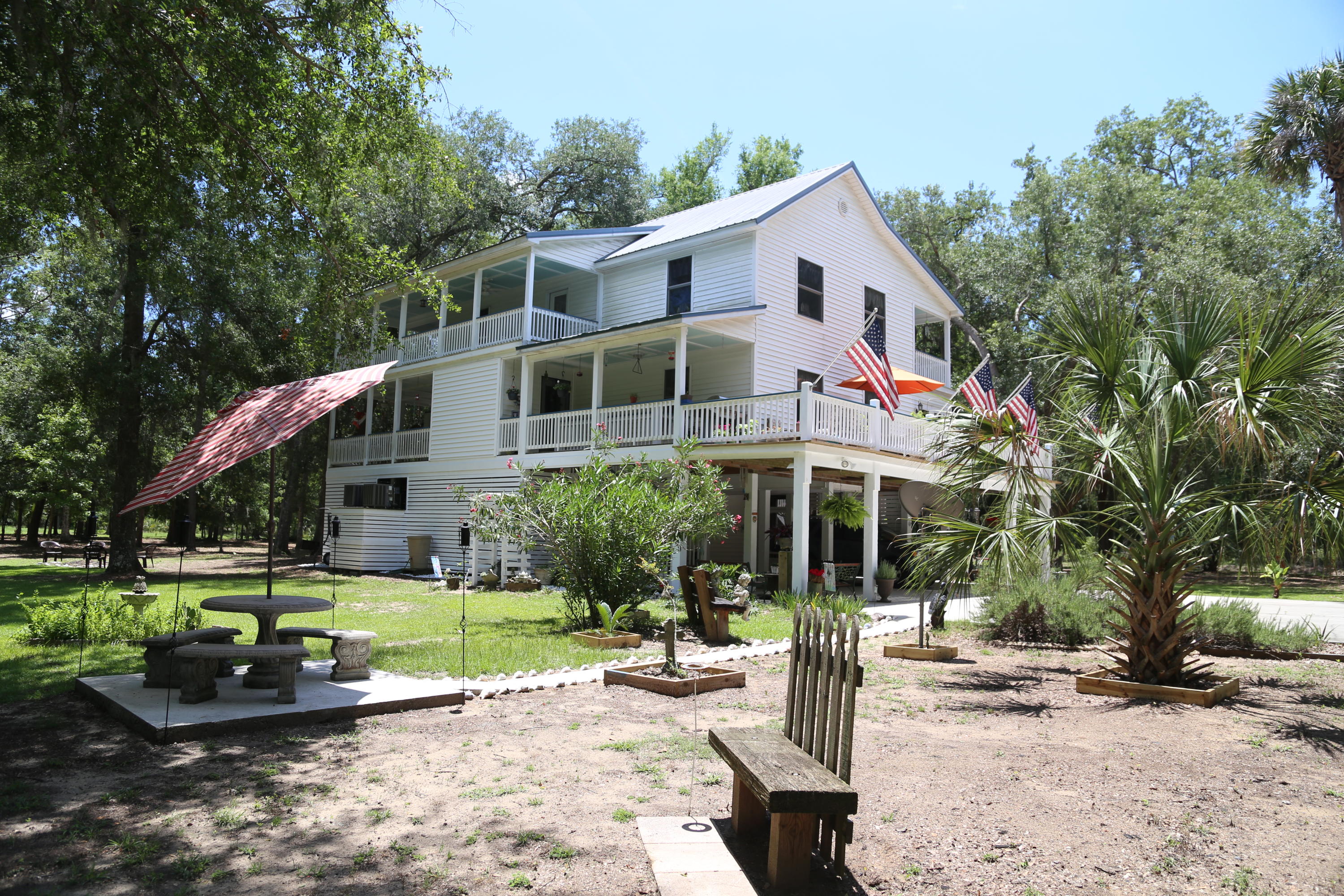 8676 Palmetto Road Edisto Island, SC 29438 - Photo 5 of 65 IMG_2086