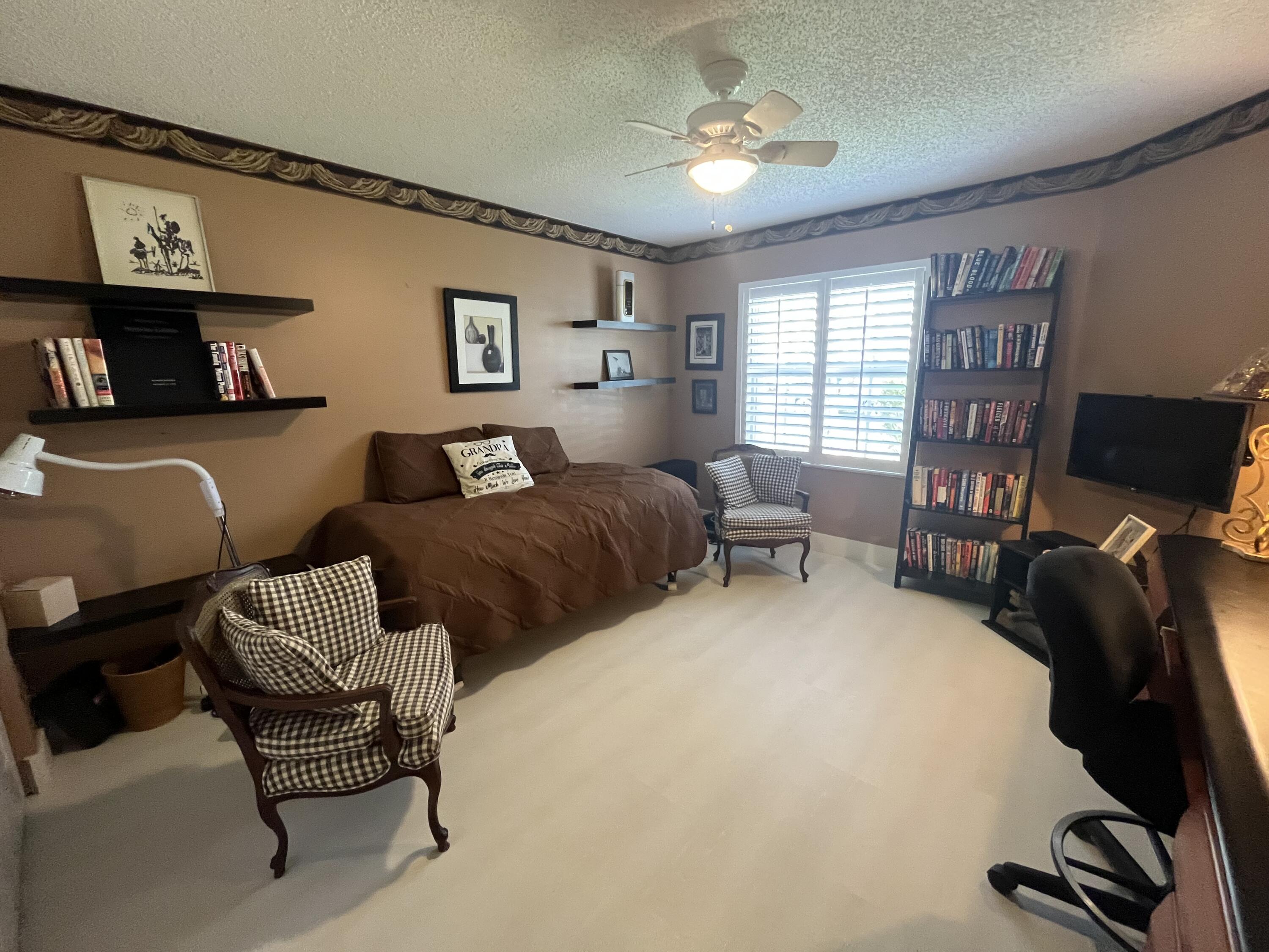 6108 Petunia Road Delray Beach, FL 33484 - Photo 20 of 35 2nd/guest bedroom