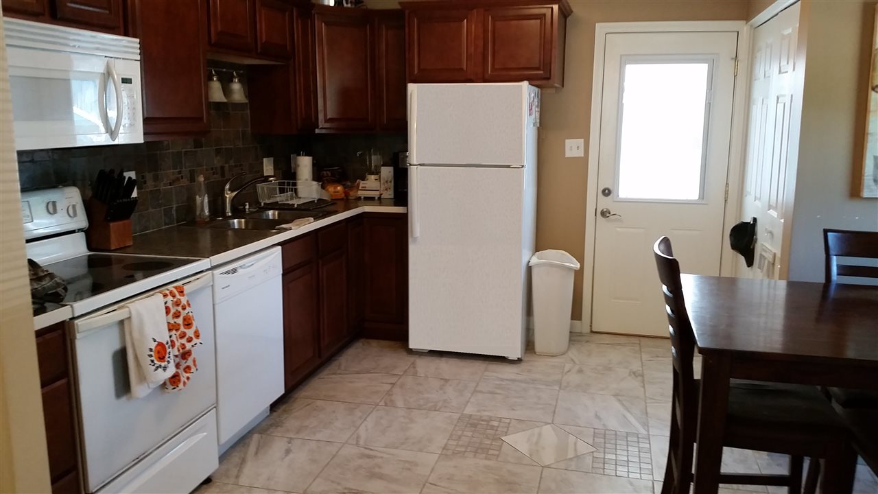 5118 Chadwick Road Evansville, IN 47710 - Photo 2 of 9 Gallery Image 2