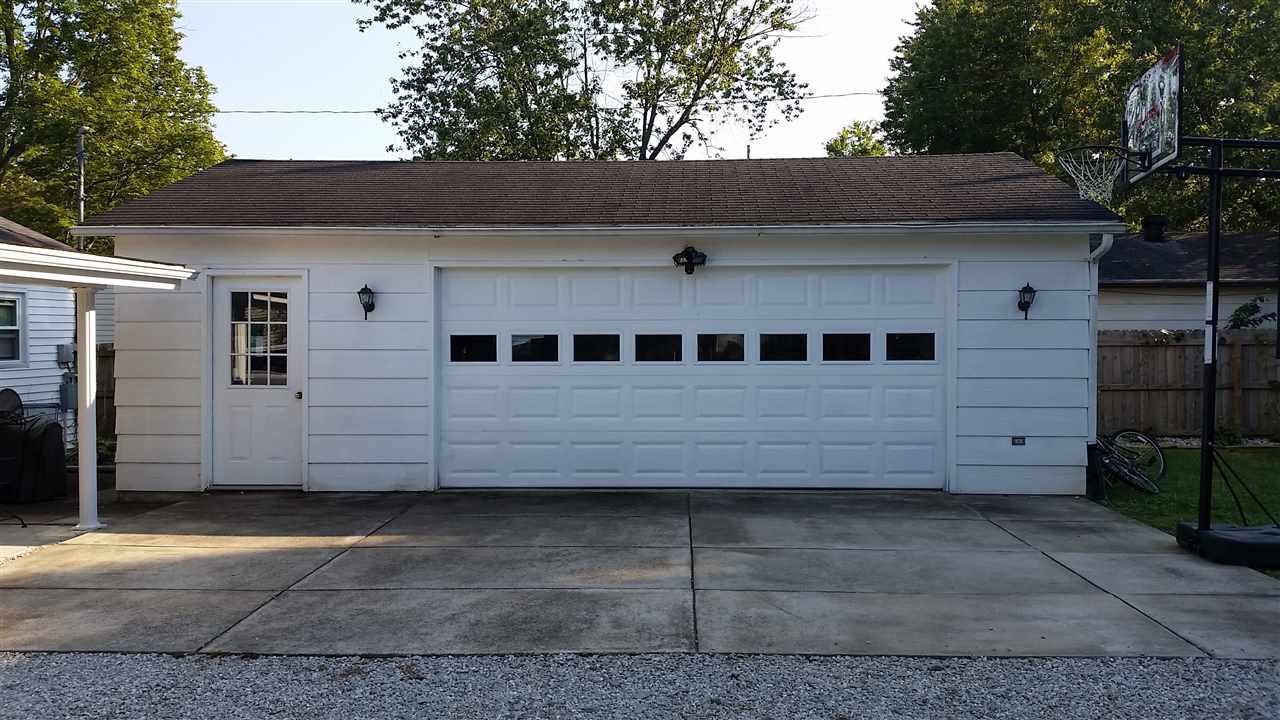5118 Chadwick Road Evansville, IN 47710 - Photo 4 of 9 Gallery Image 4