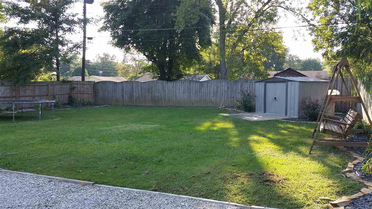 5118 Chadwick Road Evansville, IN 47710 - Photo 6 of 9 Gallery Image 6