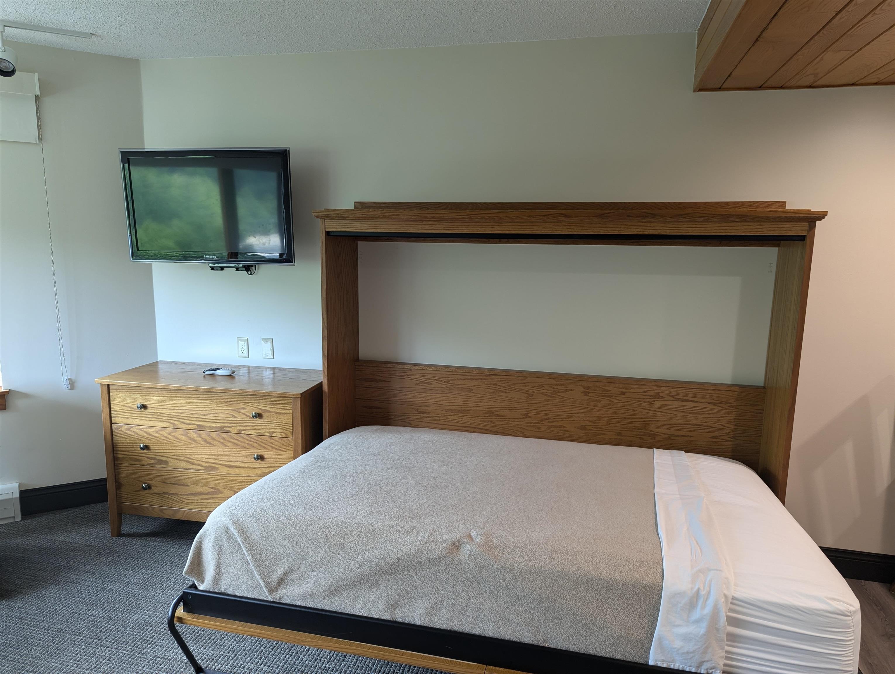 90 Loon Mountain Road, Unit 1053A Lincoln, NH 03251 - Photo 14 of 37