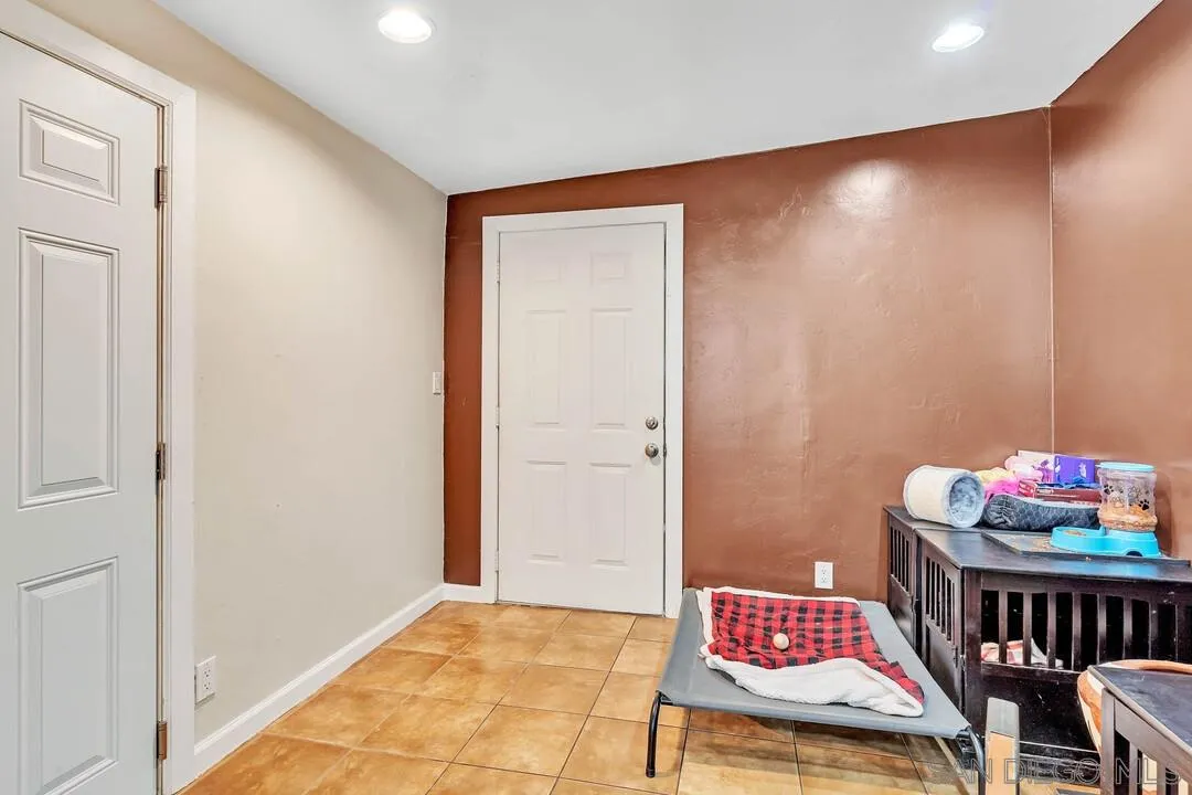 13730 Ridge Hill Road El Cajon, CA 92021 - Photo 23 of 42 Gallery Image 23