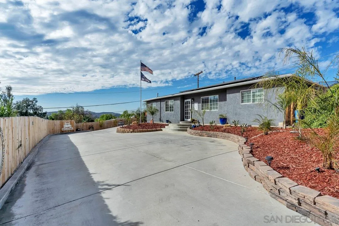 13730 Ridge Hill Road El Cajon, CA 92021 - Photo 40 of 42 Gallery Image 40