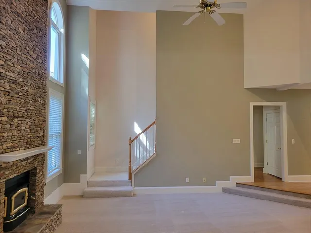 a view of a livingroom with a fireplace