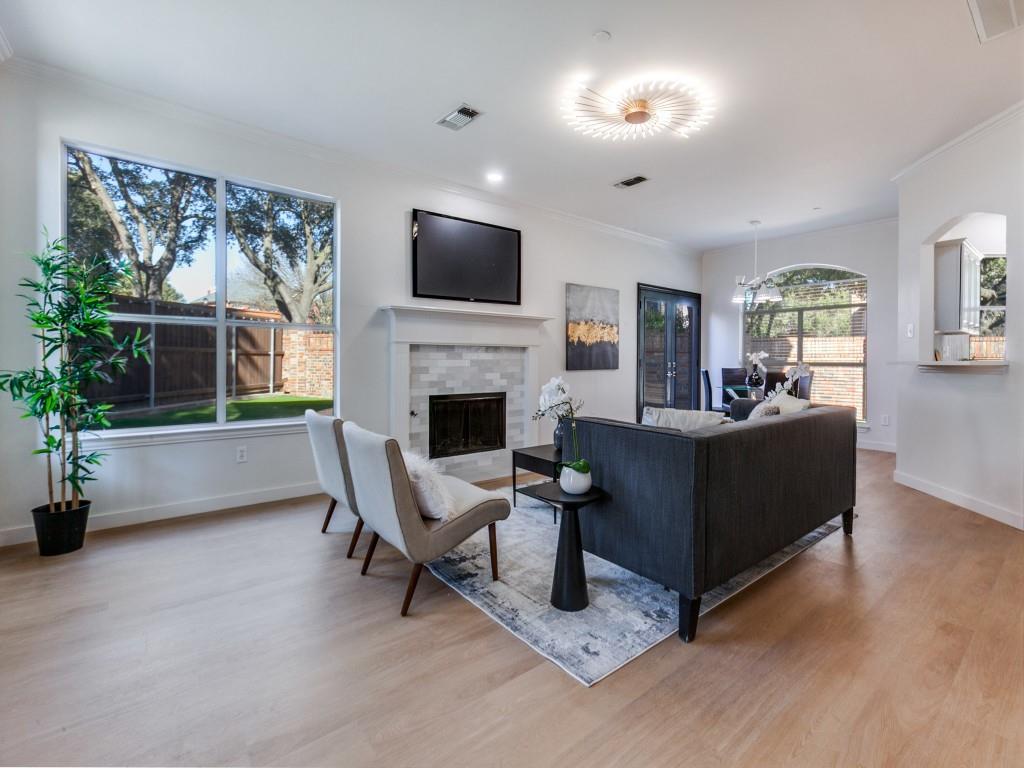 14624 Dickenson Court Addison, TX 75001 - Photo 4 of 32