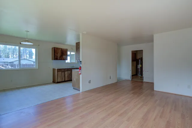 $200,000 | 45264 State Highway, McArthur, CA 96056