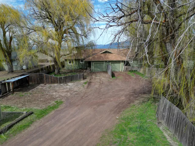 $200,000 | 45264 State Highway, McArthur, CA 96056