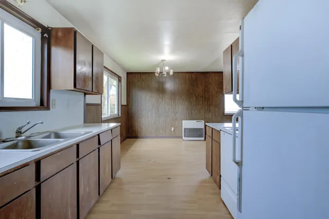 $200,000 | 45264 State Highway, McArthur, CA 96056