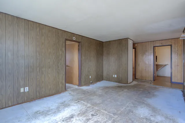 $200,000 | 45264 State Highway, McArthur, CA 96056