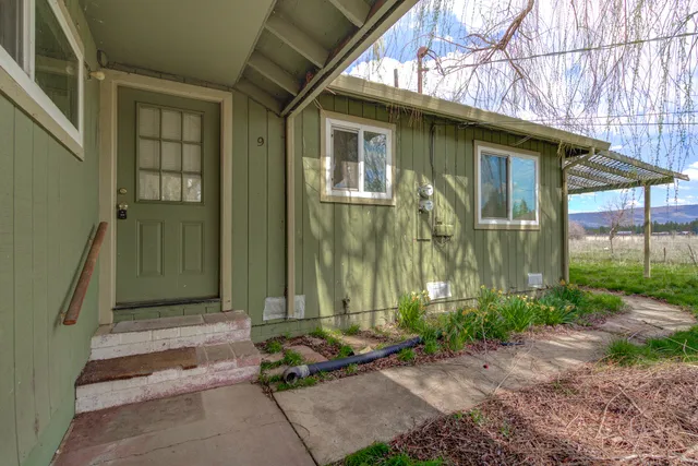 $200,000 | 45264 State Highway, McArthur, CA 96056