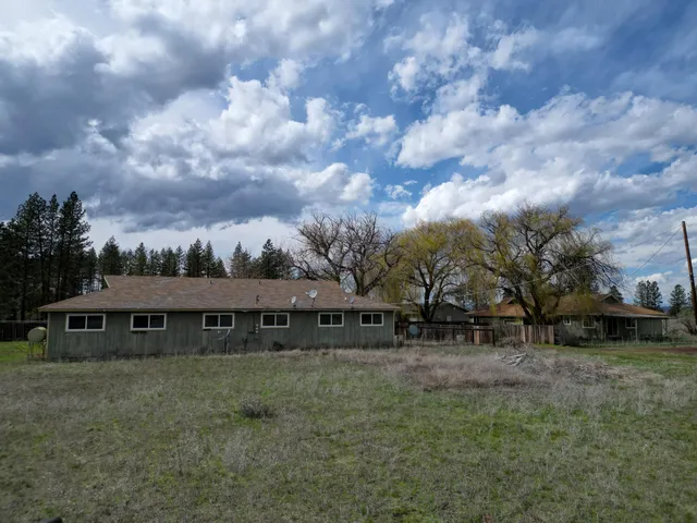 $200,000 | 45264 State Highway, McArthur, CA 96056