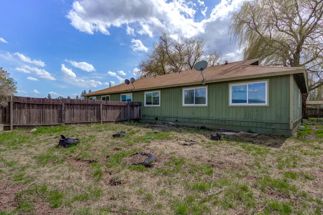 $200,000 | 45264 State Highway, McArthur, CA 96056