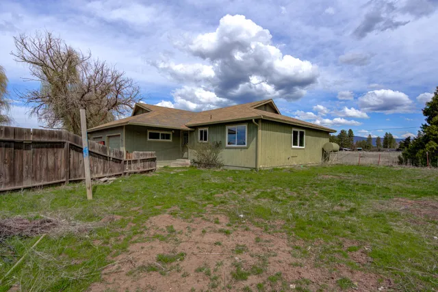 $200,000 | 45264 State Highway, McArthur, CA 96056