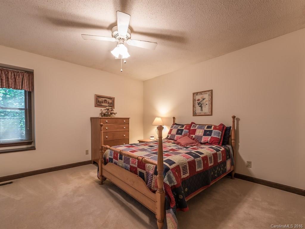 11420 Idlewild Road Matthews, NC 28105 - Photo 13 of 24 Gallery Image 13