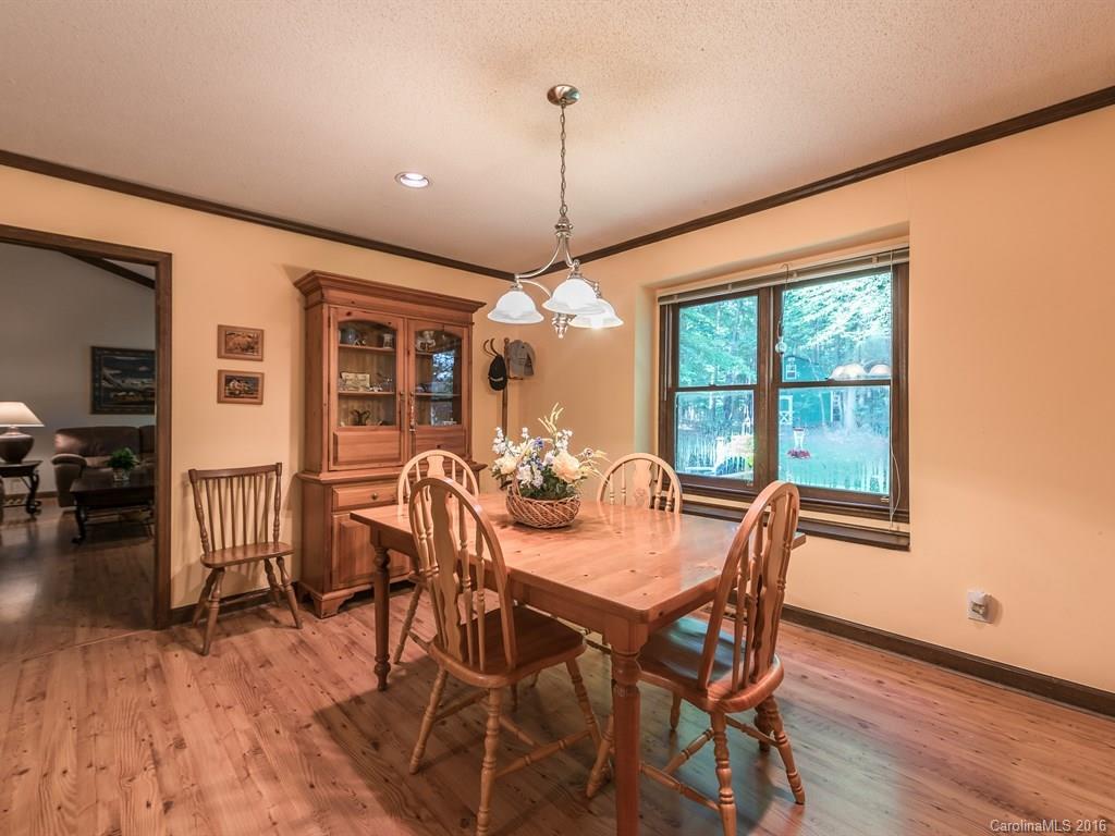 11420 Idlewild Road Matthews, NC 28105 - Photo 6 of 24 Gallery Image 6