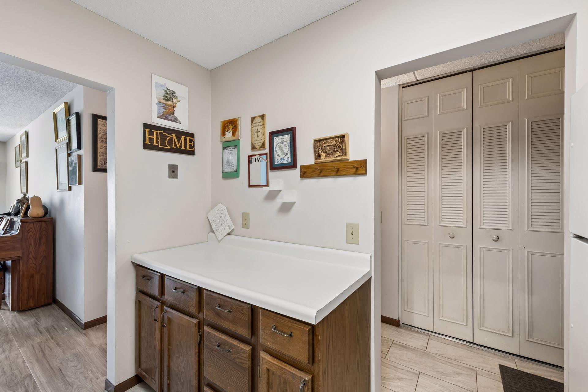 10531 Cedar Lake Road, Unit 212 Minnetonka, MN 55305 - Photo 13 of 48