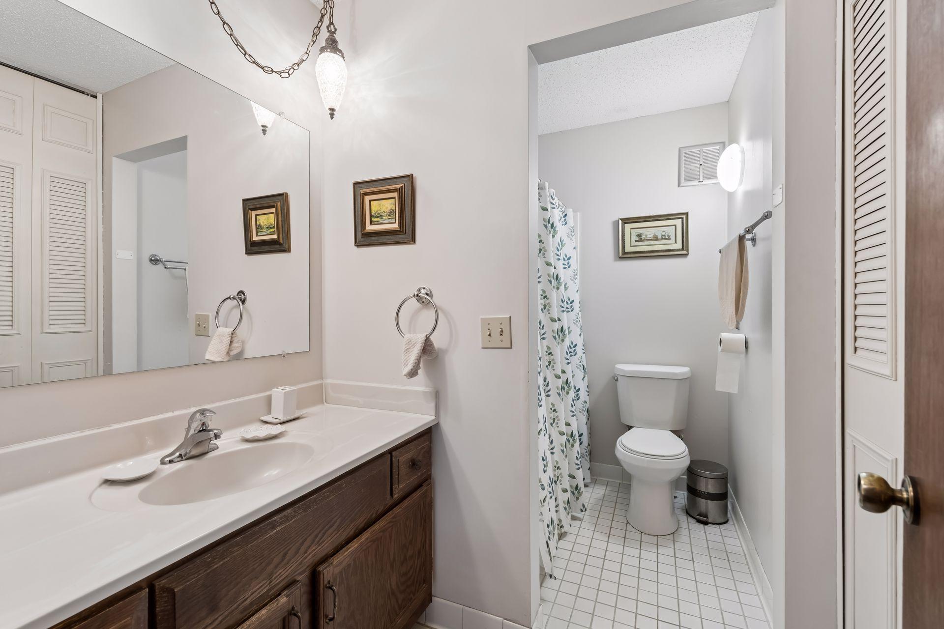 10531 Cedar Lake Road, Unit 212 Minnetonka, MN 55305 - Photo 17 of 48