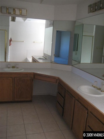2230 Saddle Ridge Court Reno, NV 89509 - Photo 7 of 9 Photo 7