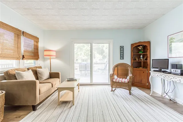 $299,900 | 6355 Glenn Avenue, Middlesex, NY 14507