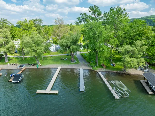 $299,900 | 6355 Glenn Avenue, Middlesex, NY 14507