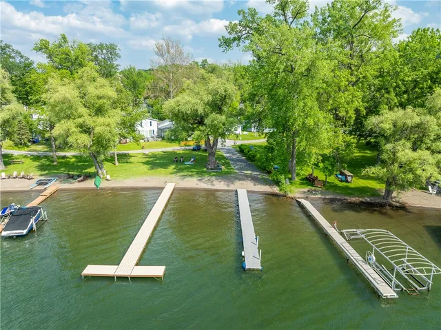 $299,900 | 6355 Glenn Avenue, Middlesex, NY 14507