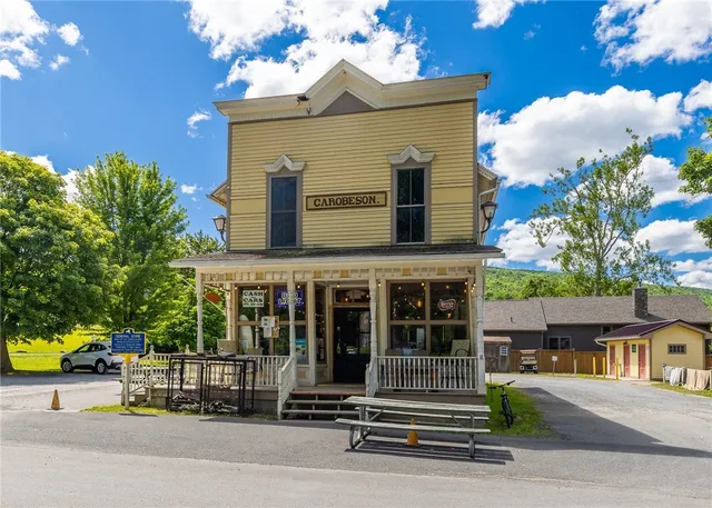 $299,900 | 6355 Glenn Avenue, Middlesex, NY 14507