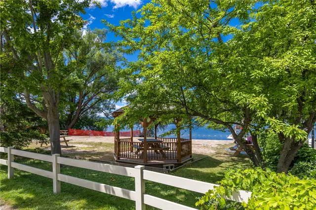 $299,900 | 6355 Glenn Avenue, Middlesex, NY 14507