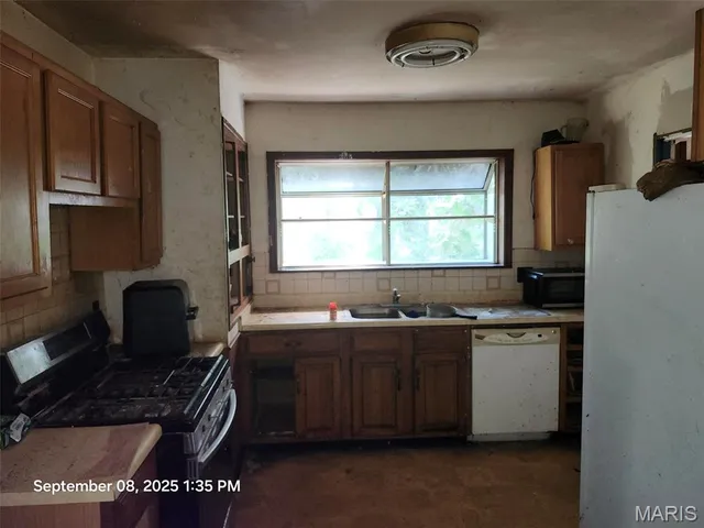 $49,500 | 53 North Dade Avenue, Ferguson, MO 63135