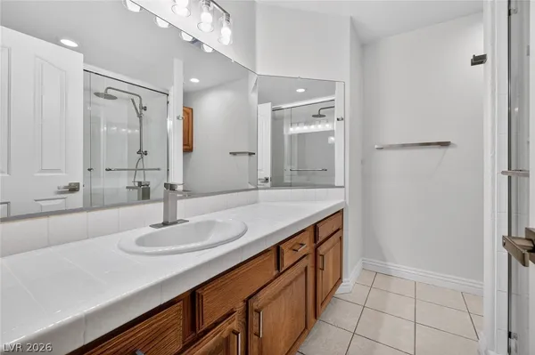 $285,000 | 2605 South Durango Drive, Unit 102, Las Vegas, NV 89117