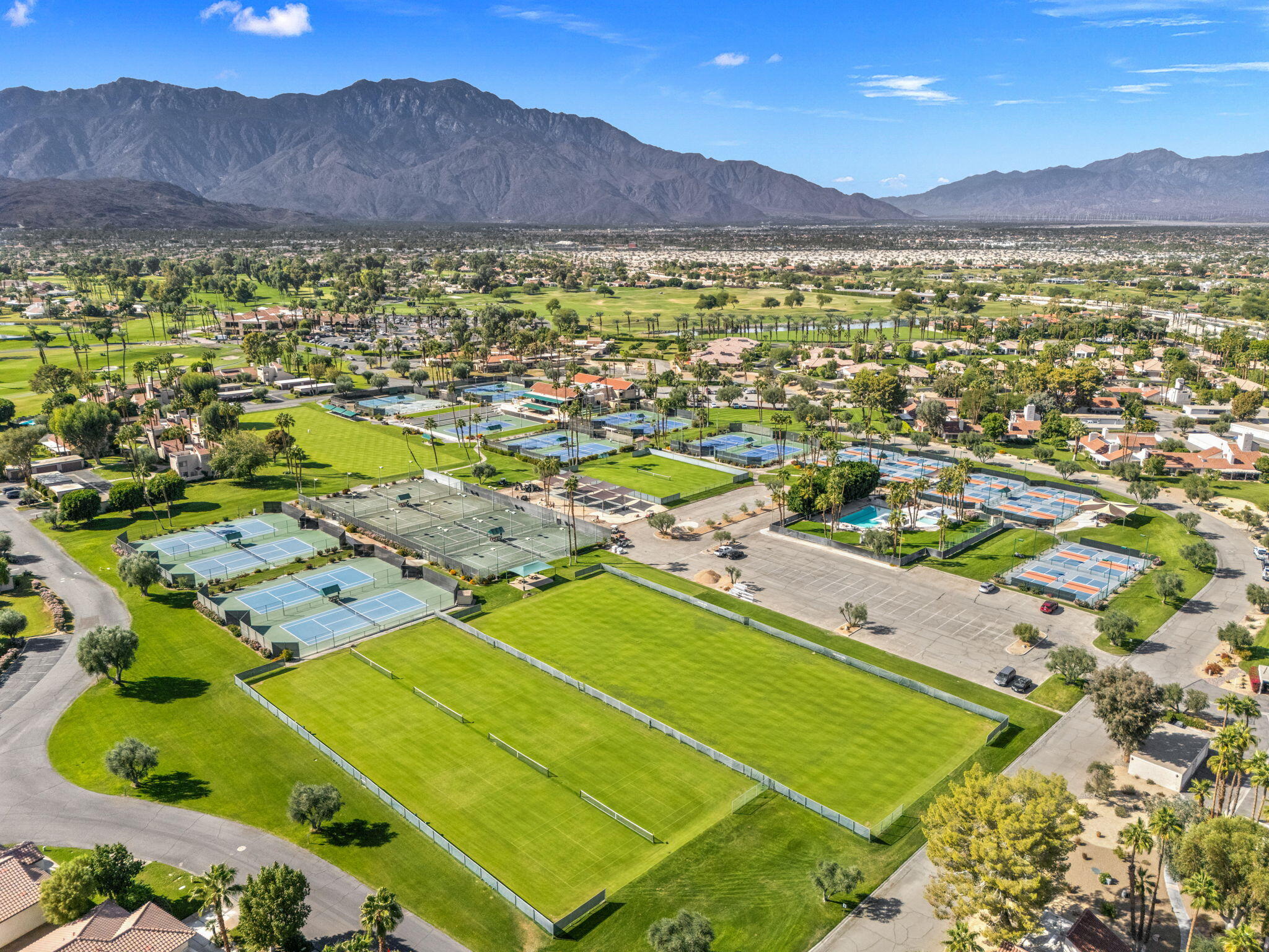 925 Inverness Drive Rancho Mirage, CA 92270 - Photo 66 of 70 56-web-or-mls-DJI_20251105121949_0057_D