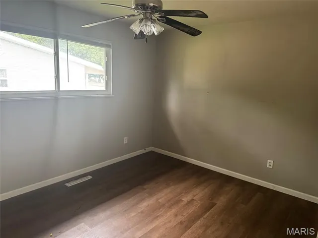 $149,900 | 1090 Howdershell Road, Florissant, MO 63031