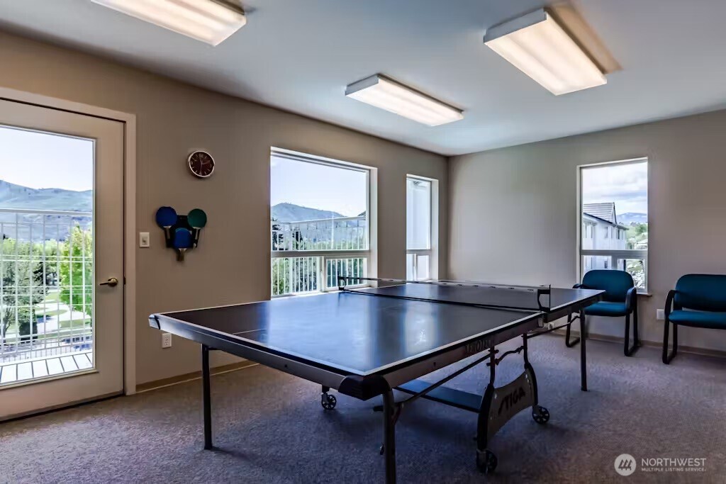 808 West Manson Highway, Unit B203 Chelan, WA 98816 - Photo 23 of 23