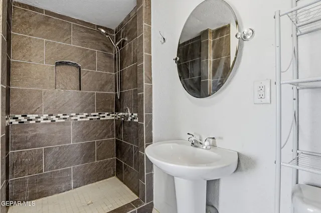 $209,000 | 10310 Kellogg Street, El Paso, TX 79924